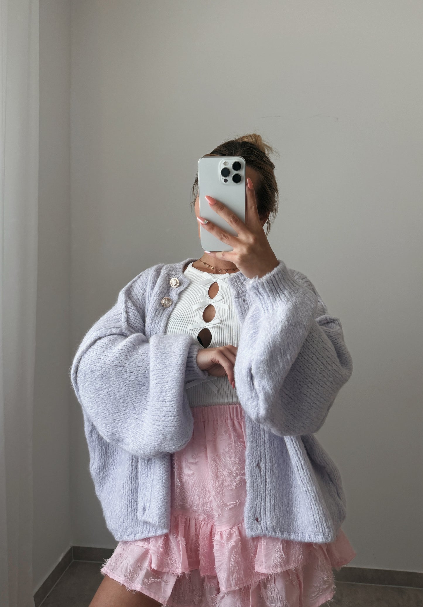 CARDIGAN KNÖPFE KURZ LILAC
