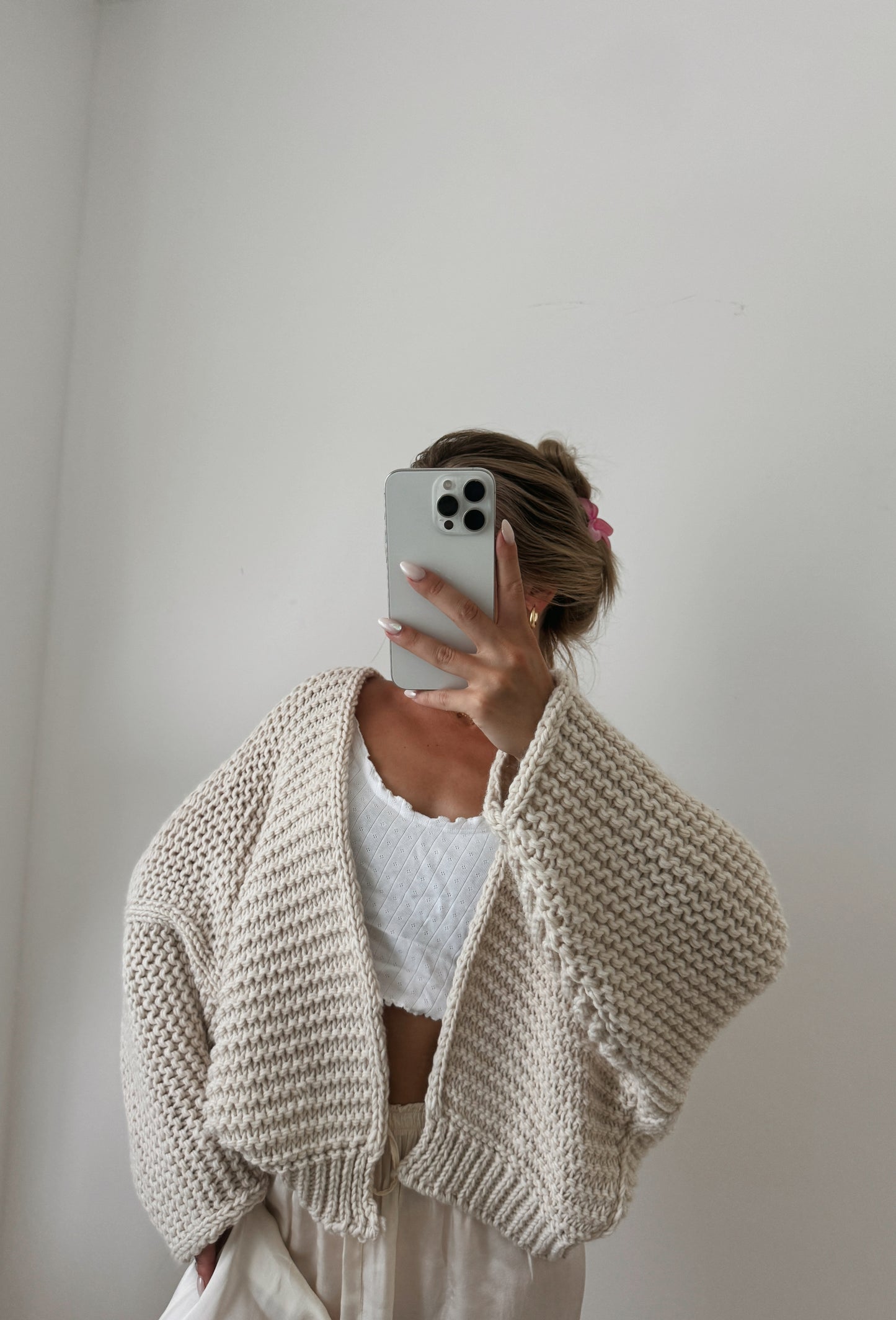 STRICK CARDIGAN BEIGE