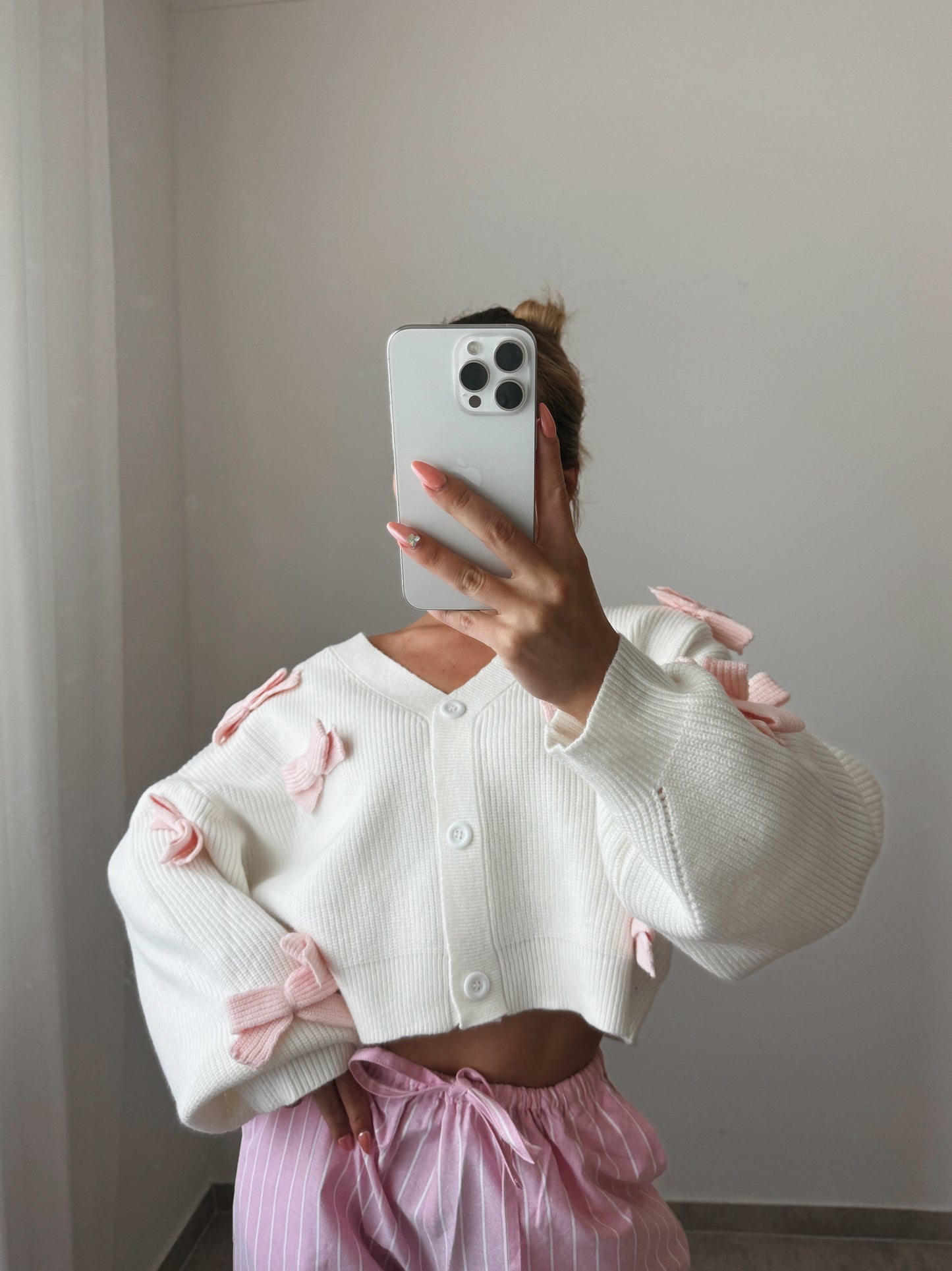 CARDIGAN WHITE ROSE